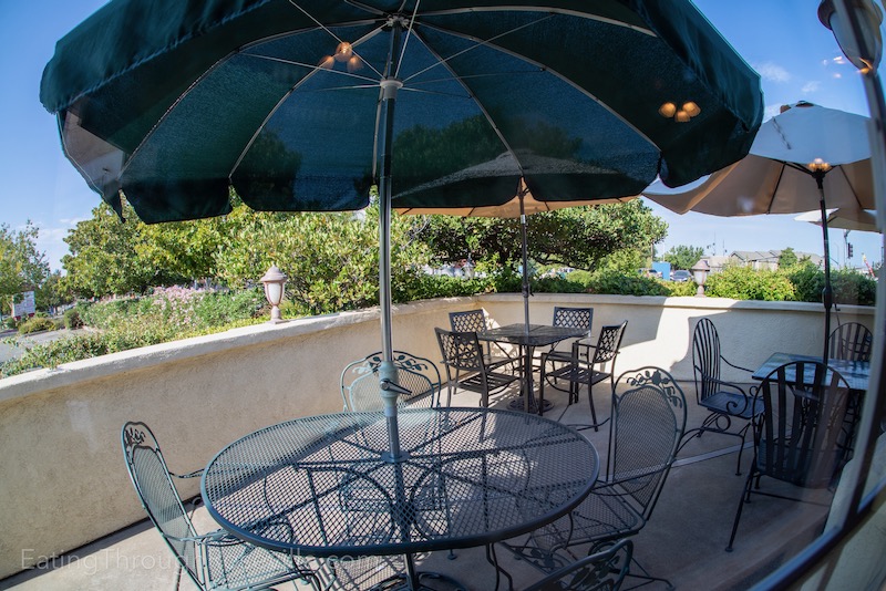 AM25 Window Box Cafe Eating Through Roseville