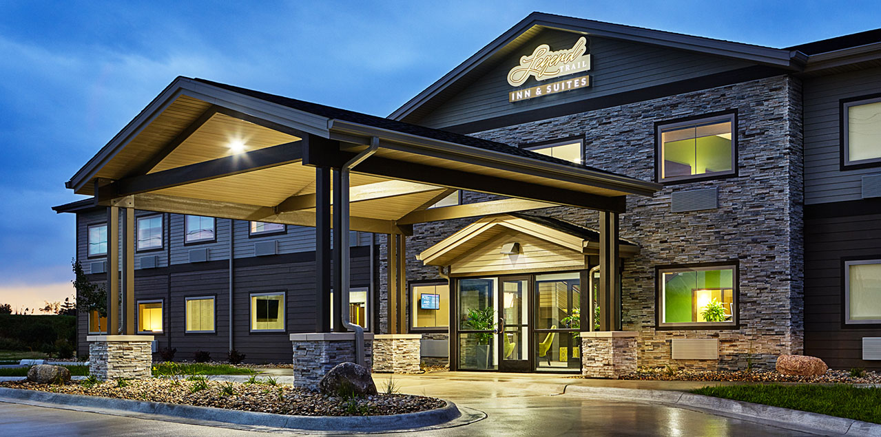 Legend Trail Inn & Suites Hotel in Parkersburg, IA Golf Course Packages