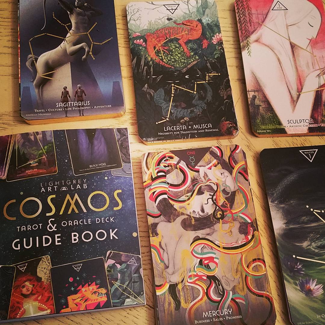 Cosmos Tarot & Oracle Deck LT Tarot