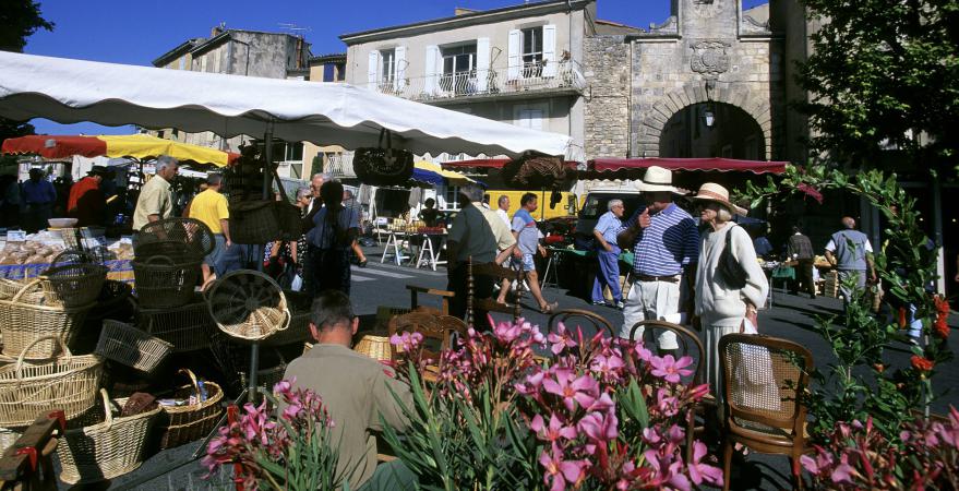 5 choses à savoir sur le marché d'Apt dans le Luberon