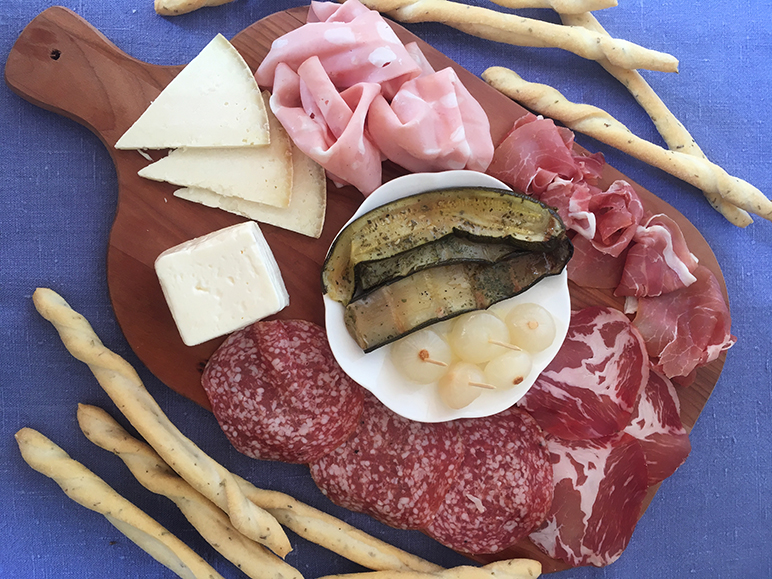 How to prepare an Italian antipasto platter Luca's Italy