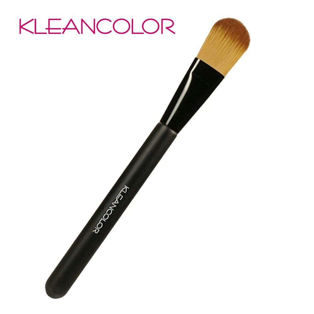 FOUNDATION BRUSH Luces Beautiful