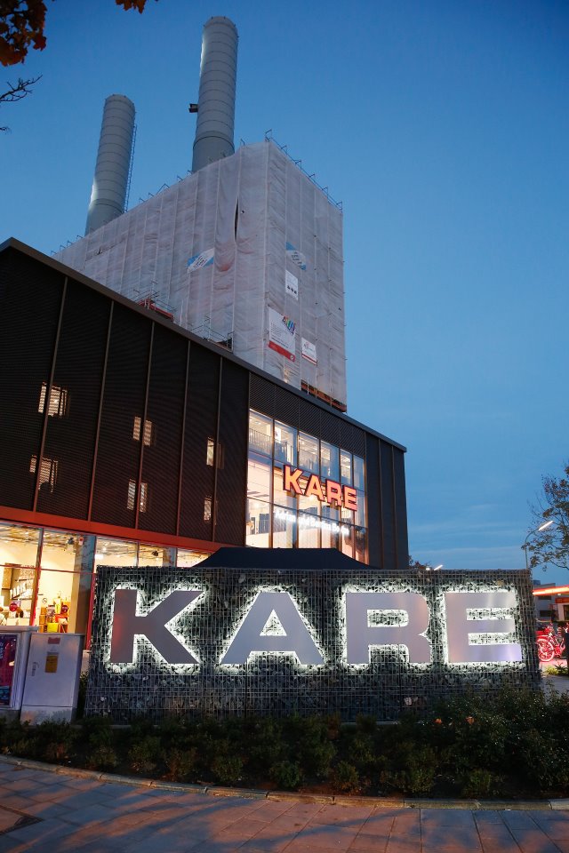 The quality of Kare German furniture brand has VIP München ﬂagship