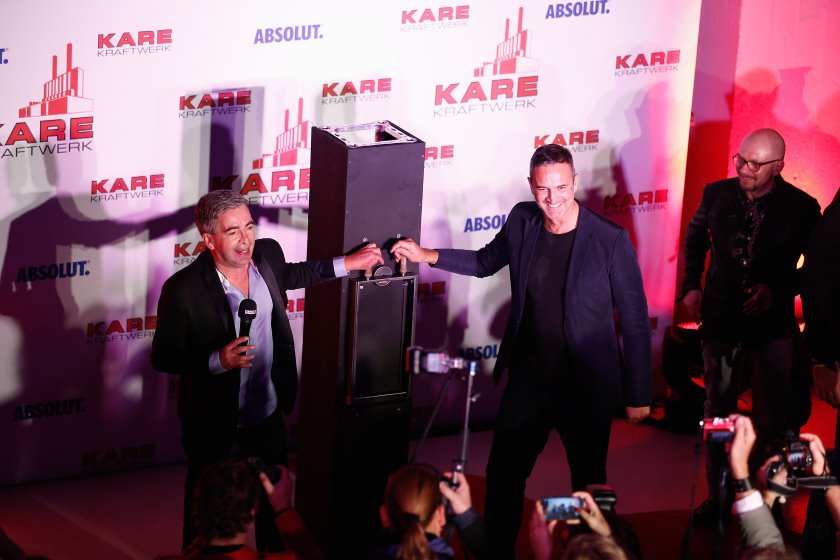 The quality of Kare German furniture brand has VIP München ﬂagship