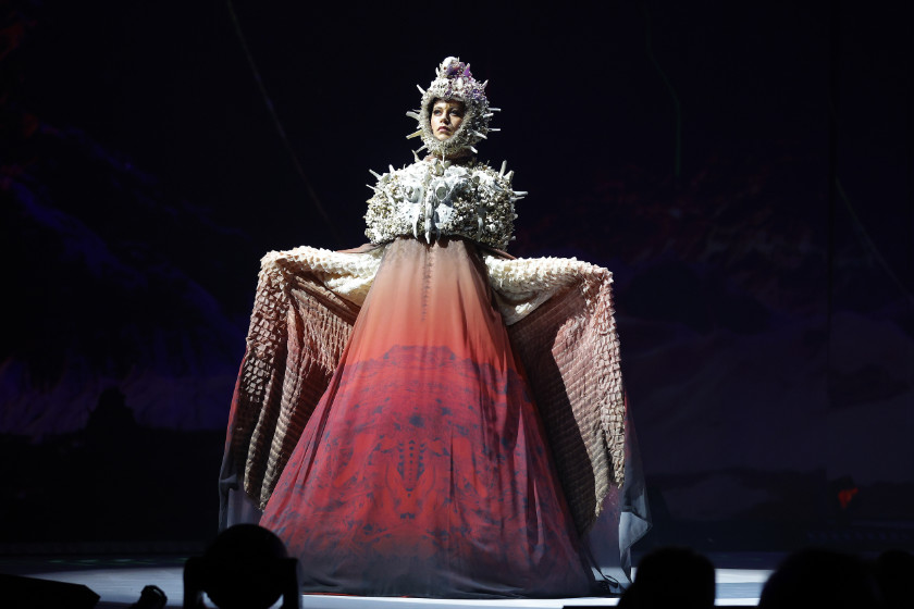 Jacinda Ardern makes surprise appearance at World of Wearable Art