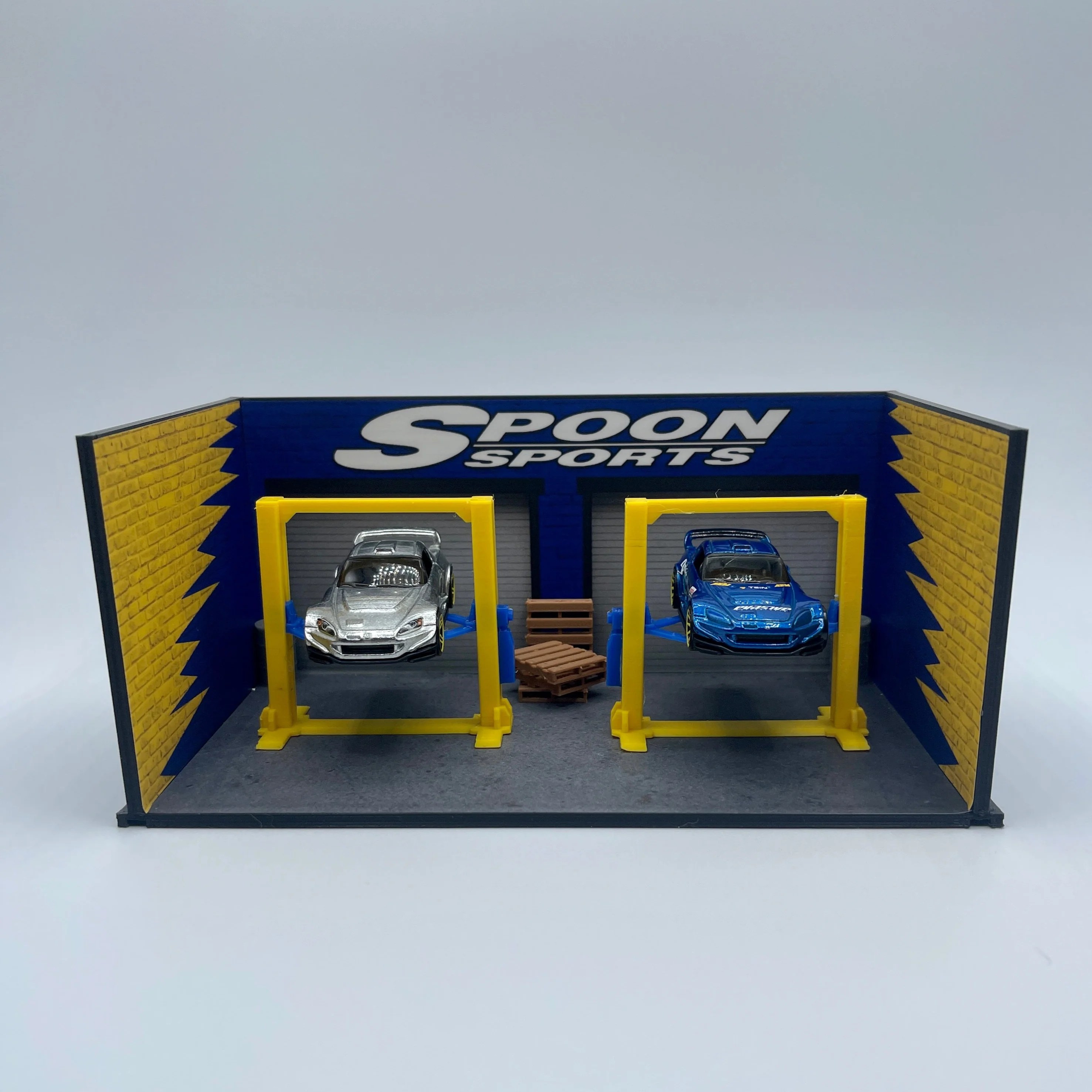 Spoon Garage Diorama Diecast 1/64 Scale ludebehavior
