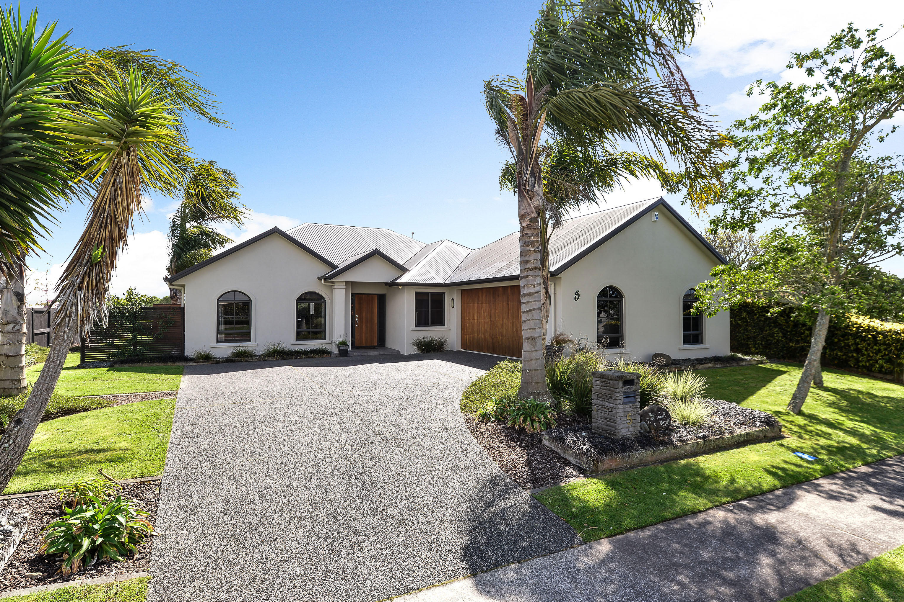 5 Soma Place Cambridge Lugton's Real Estate NZ