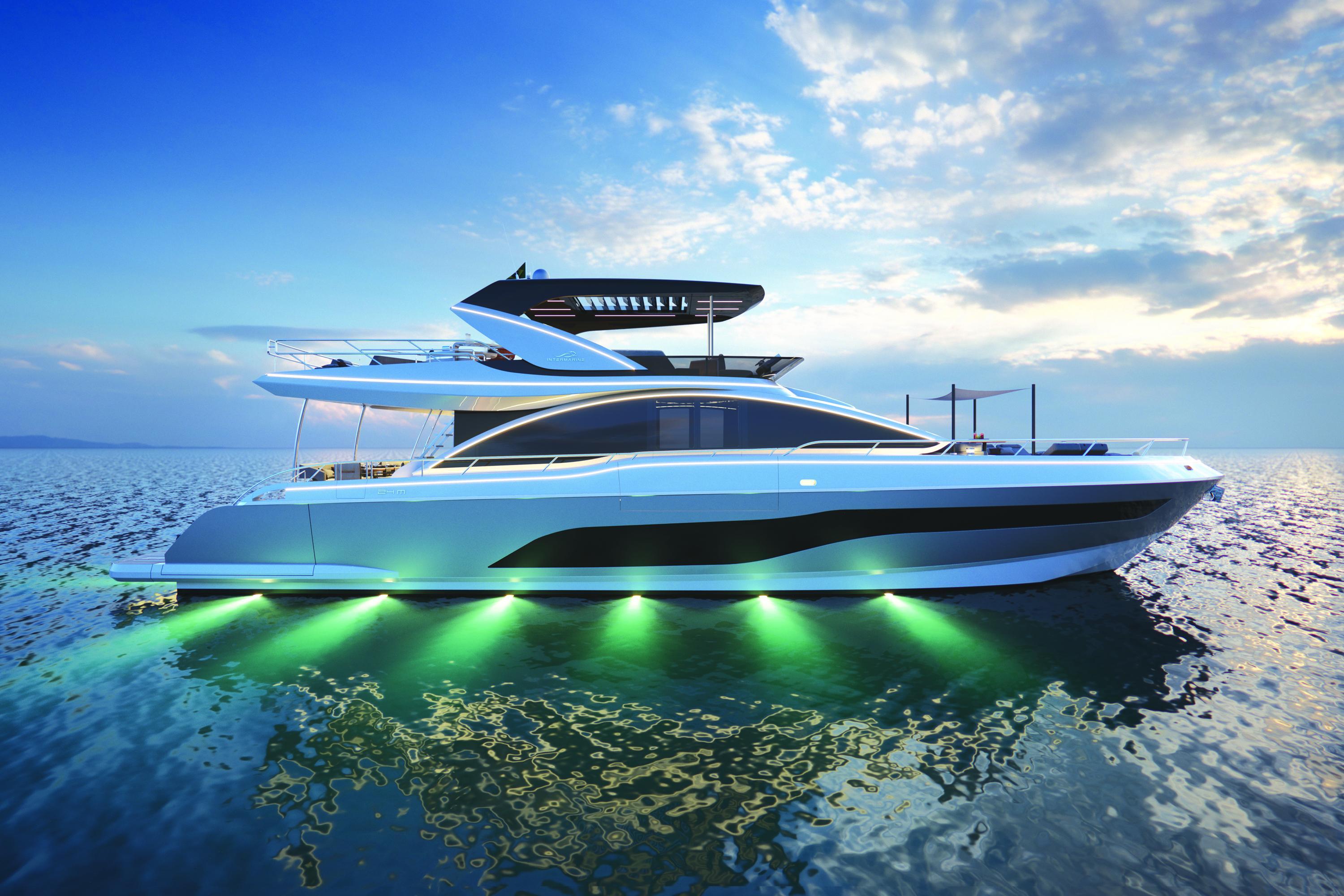 Intermarine 24M Luiz De Basto