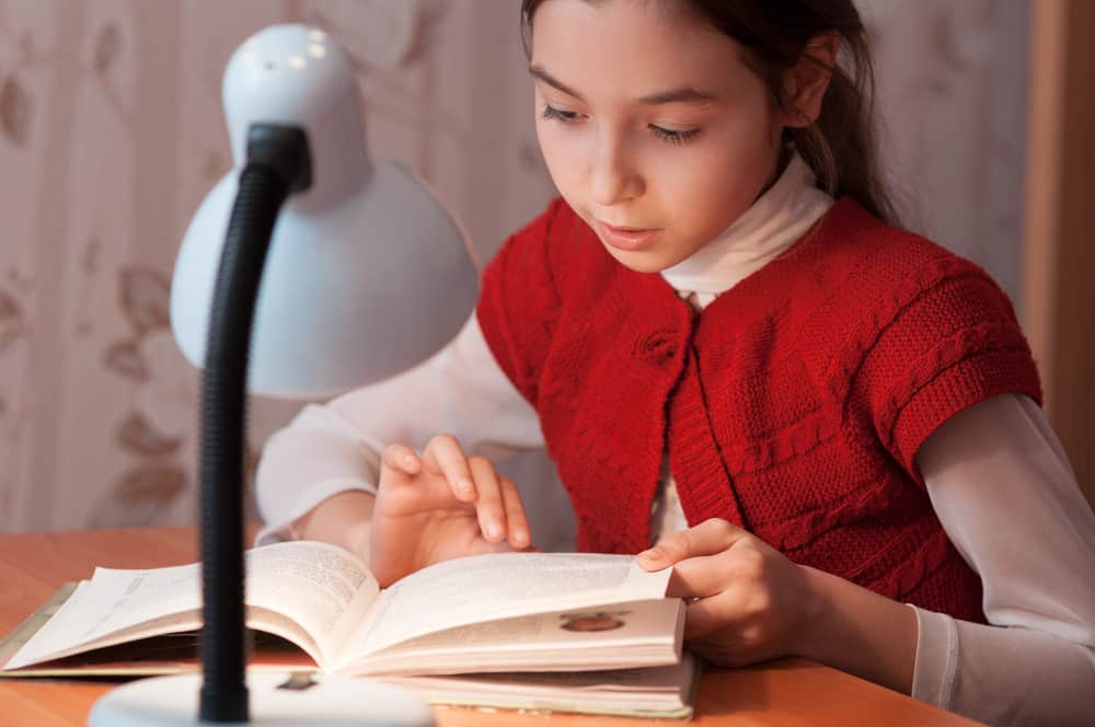 10 Lighting Tips for Reading