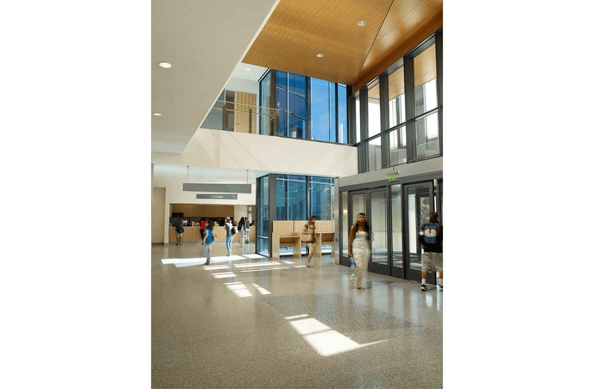 CSUEB Lumenworks Lighting