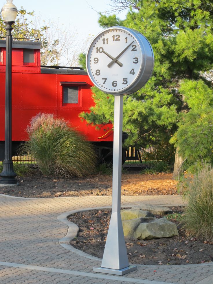 LUMICHRON Post Clocks and Street Clocks LUMICHRON CLOCK COMPANY