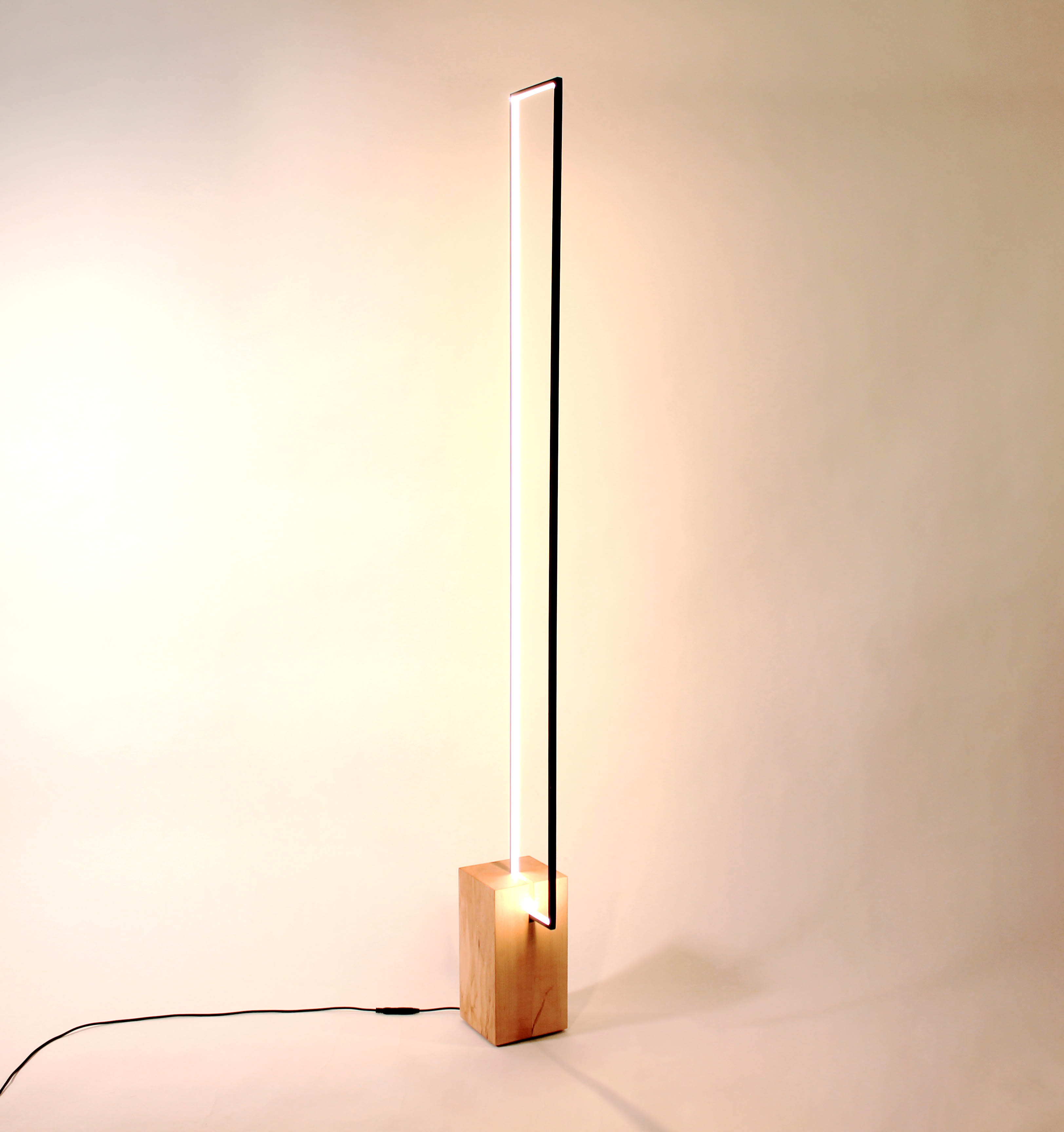 Stiiq Minimalist Floor Lamp Lumicrest High CRI LED Lighting
