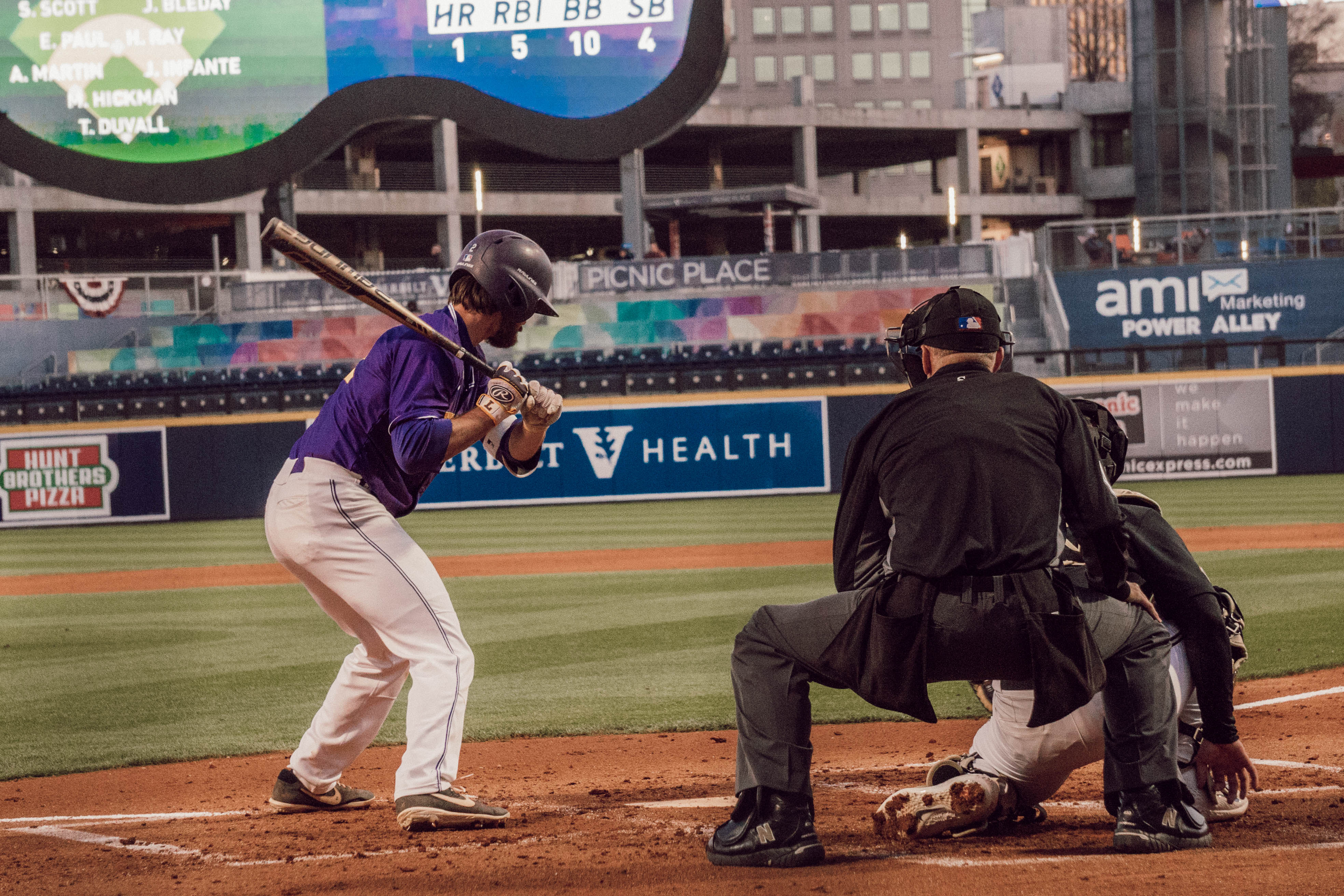 Bisons take over the reins for Baseball Lumination