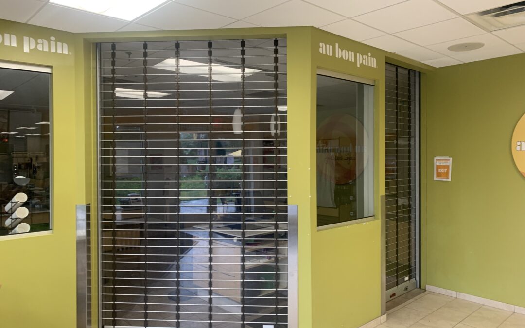 closes majority of dining options due to staffing issues