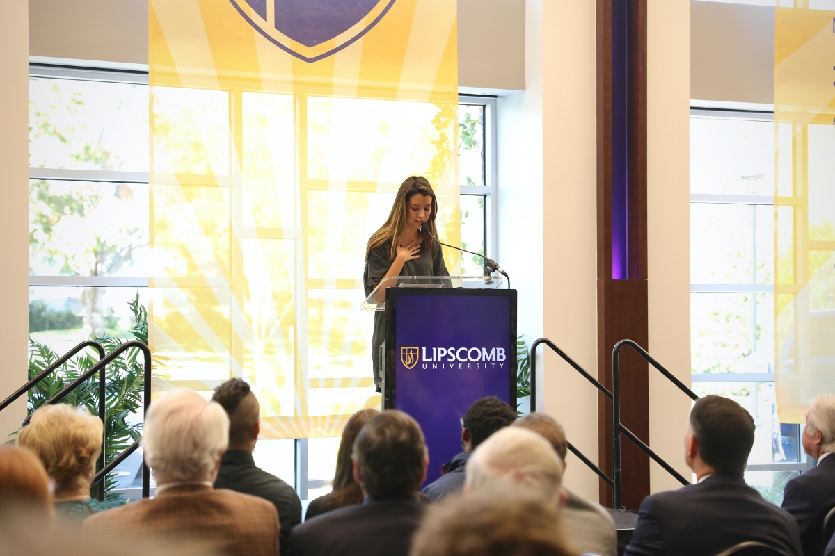 Shinn Center officially opens with a dedication ceremony