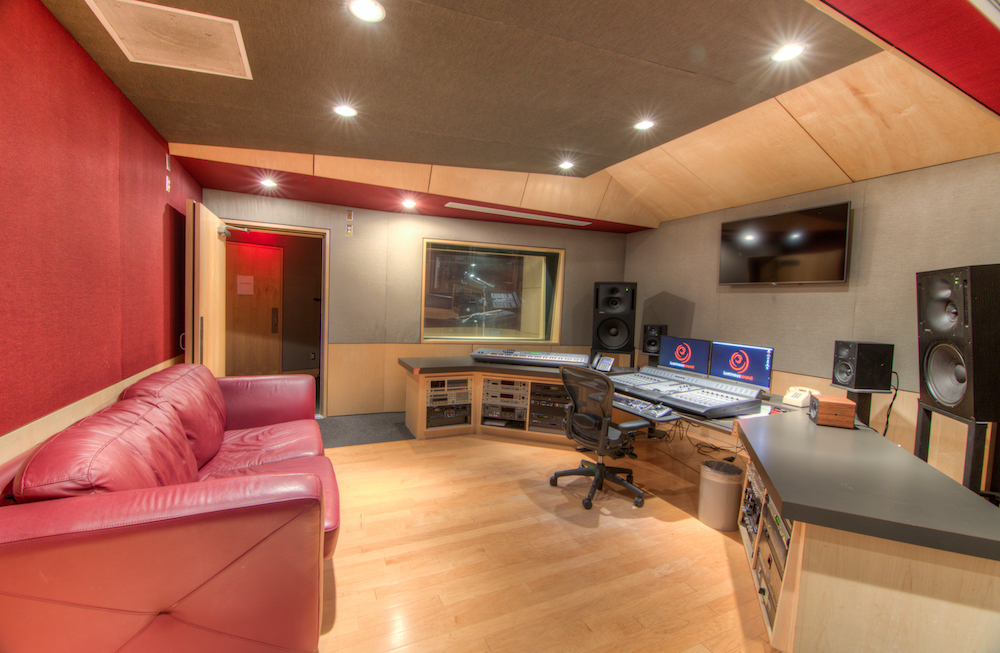 Luminous Sound State Of The Art Recording Studio