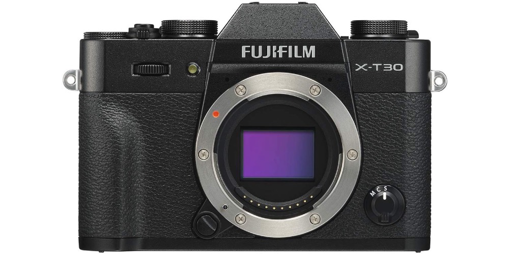 Best Cameras For Studio Photography [8 Most Popular Picks]