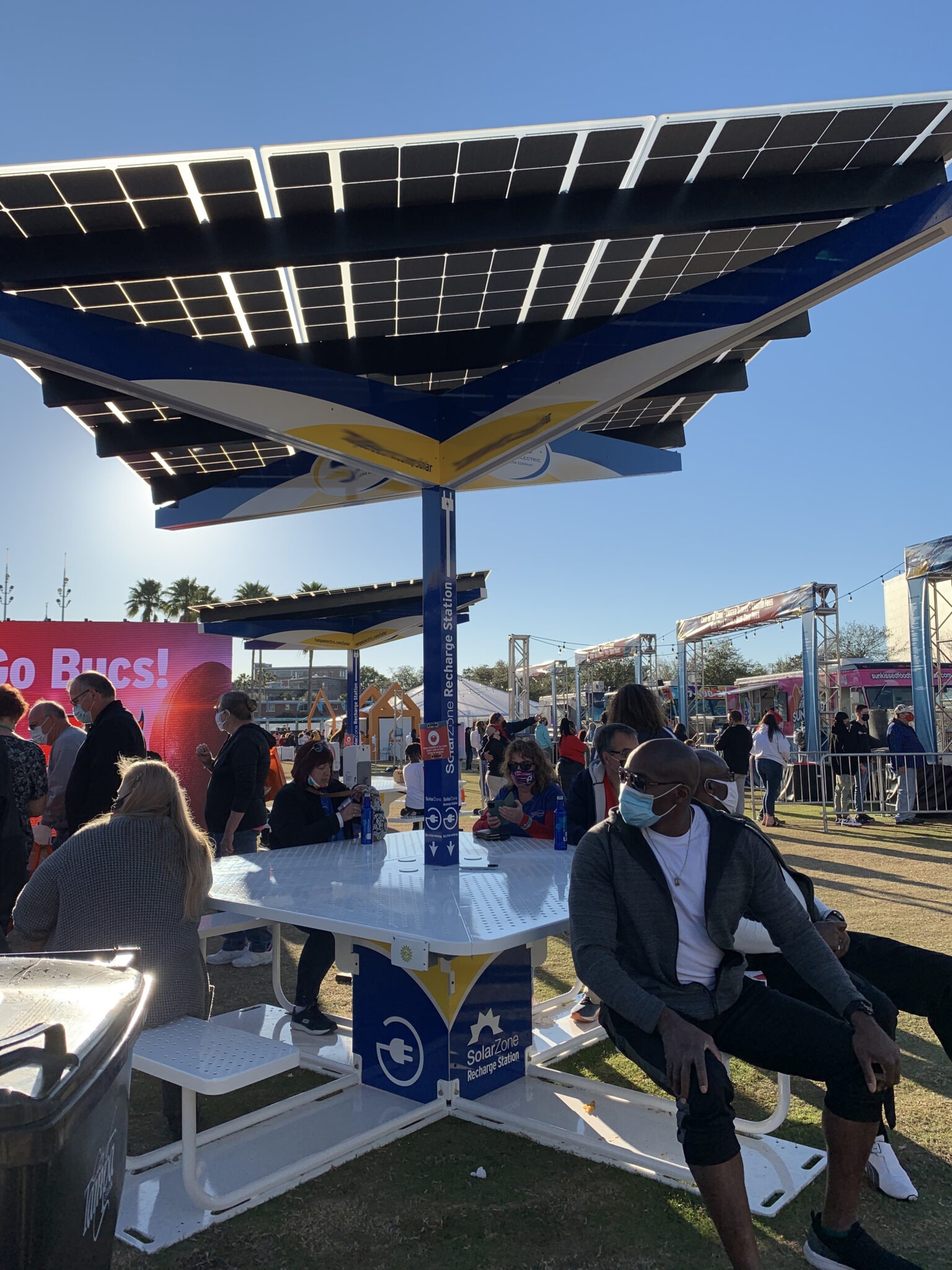 Solar Recharge Station Super Bowl Lumos Solar