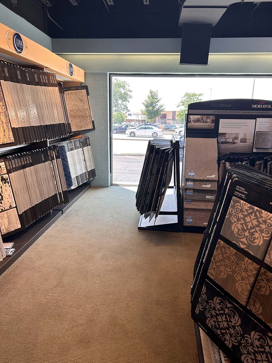 Visit Our Deerfield, IL Location Luna Flooring Gallery