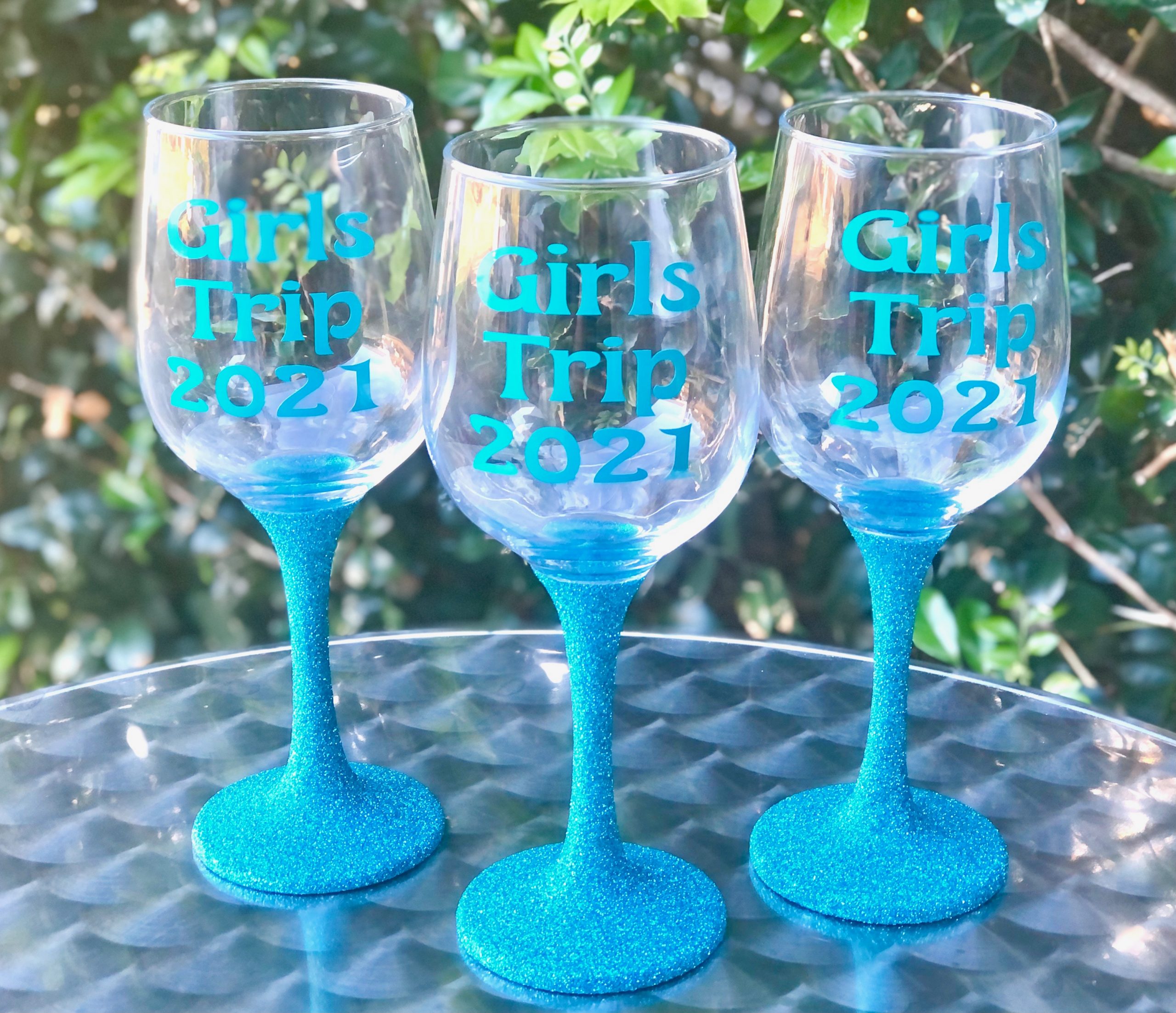 Personalised Glitter Wine Glass Lunabelle Designs