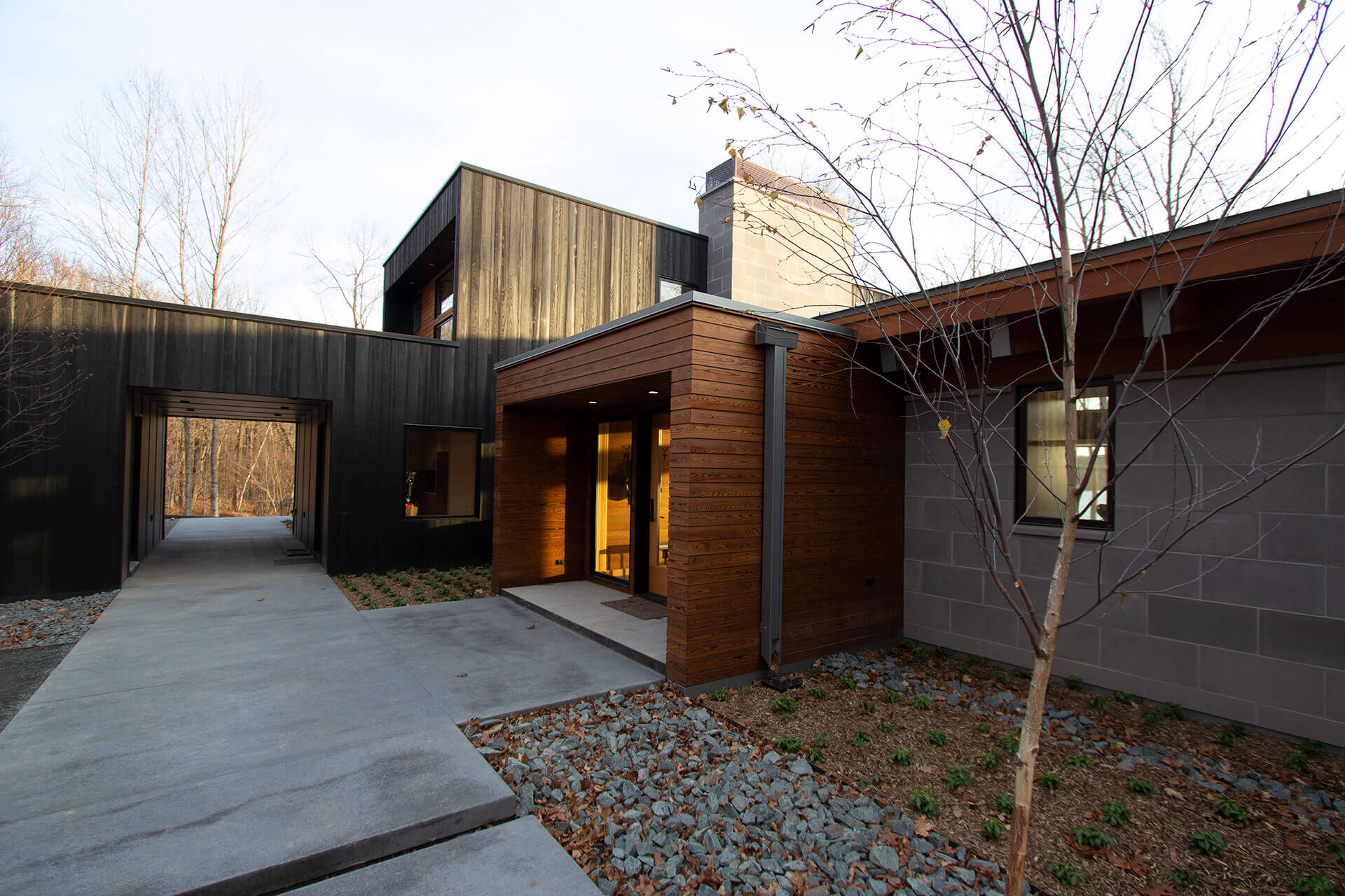 Red Cedar Lake home Lundin Architects LLC