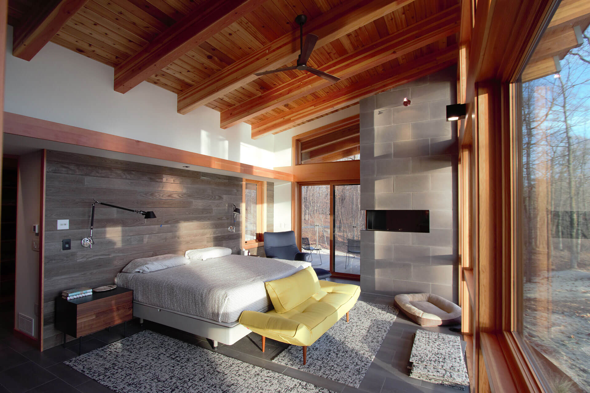 Red Cedar Lake home Lundin Architects LLC