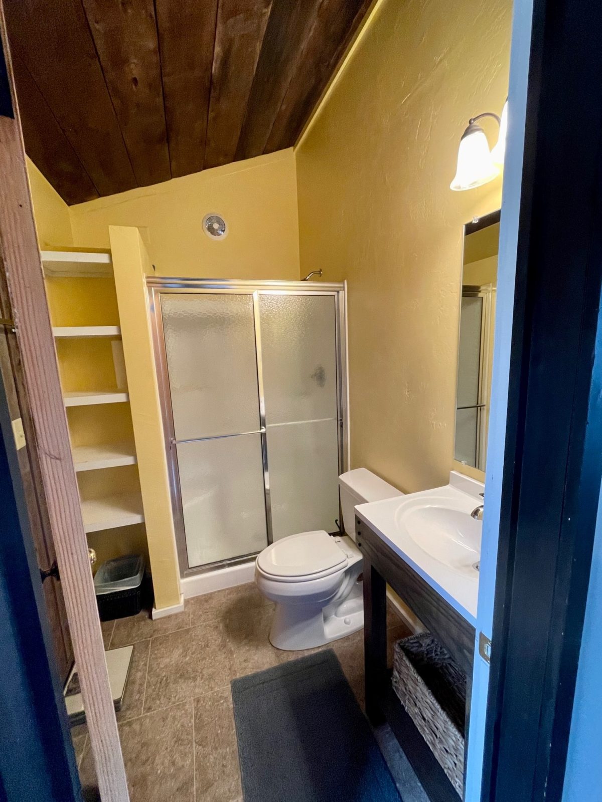 Sunset Bluff Home (Available June September) Lundquist Realty