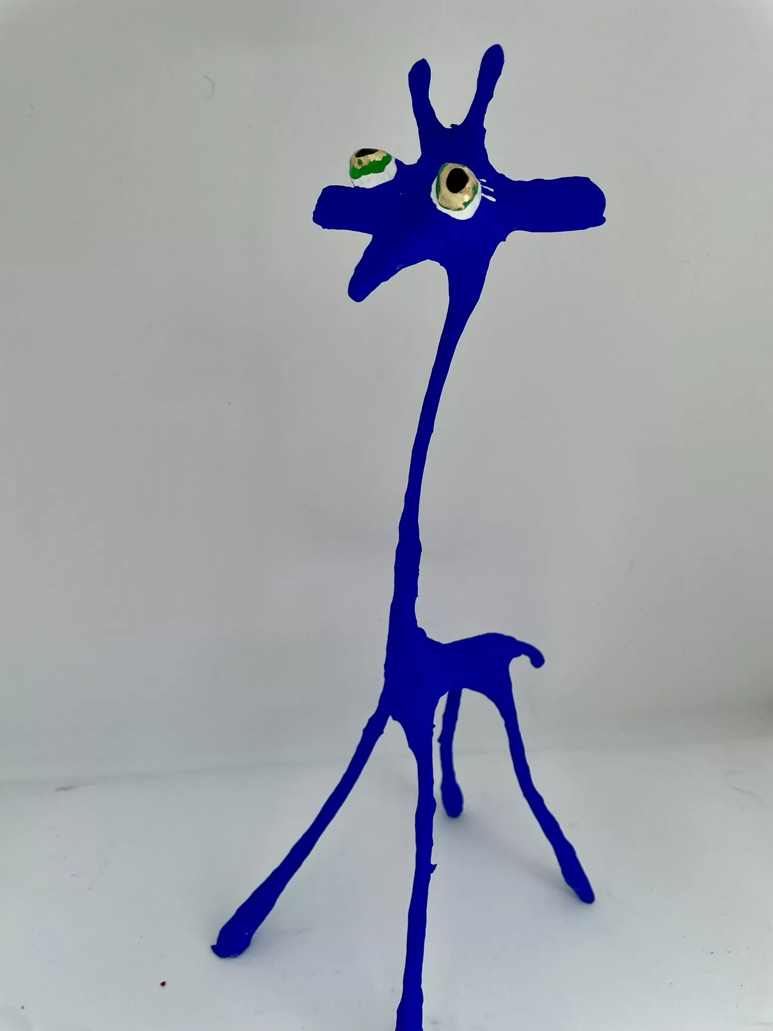 Small Blue Giraffe 2 Lunya