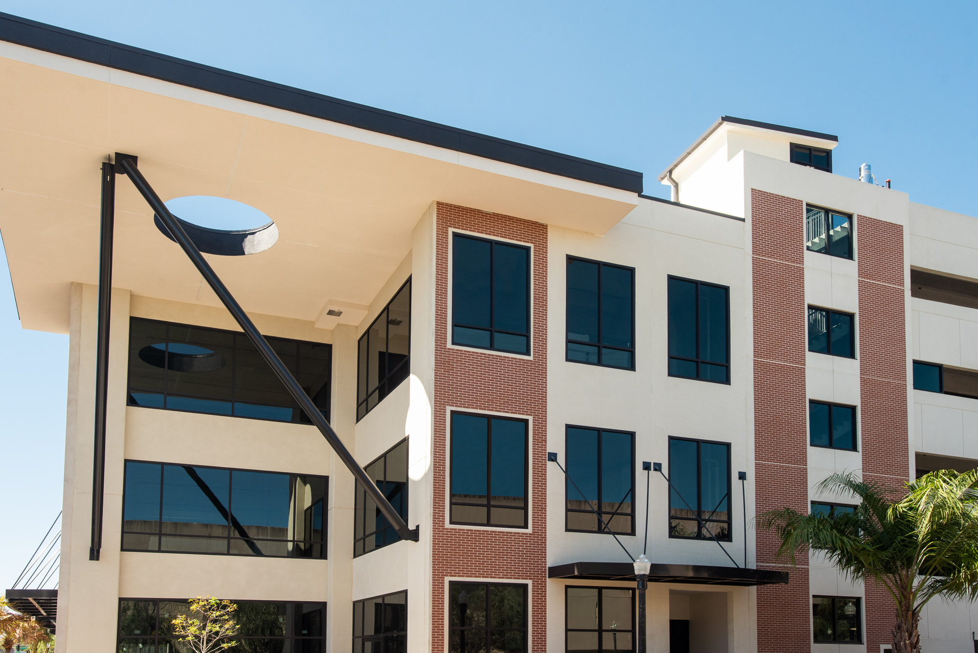 Heritage Plaza South | Workplace Architecture | The Lunz Group