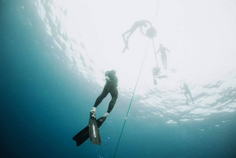 Freediving / How I Learned to Hold My Breath for 3 Minutes (in a Day)