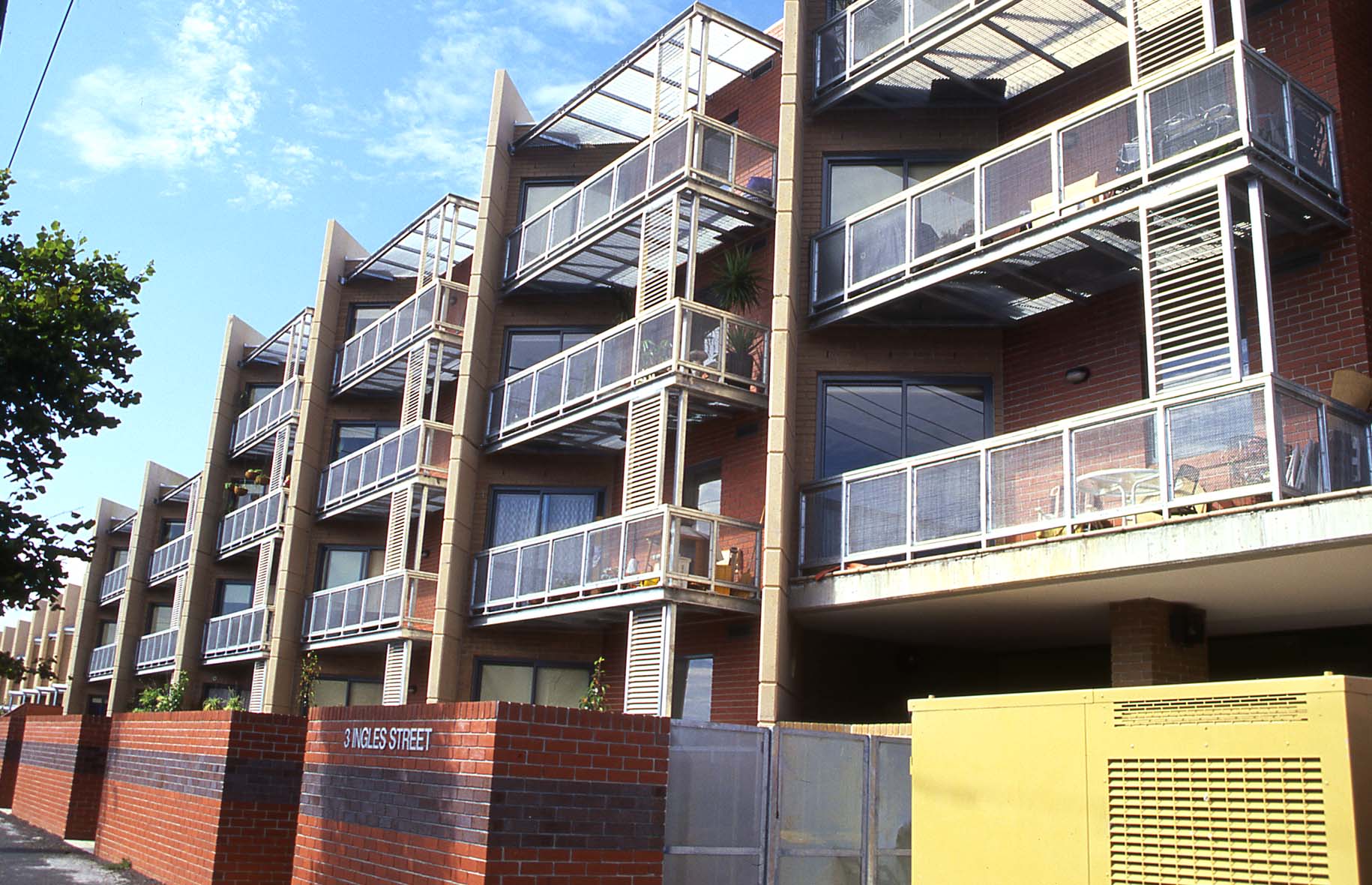 Raglan Street Apartments L.U. Simon Builders