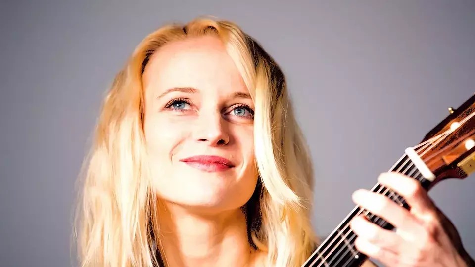 Concert with the Lithuanian lute player Ieva Baltmiskyte Belgian Lute