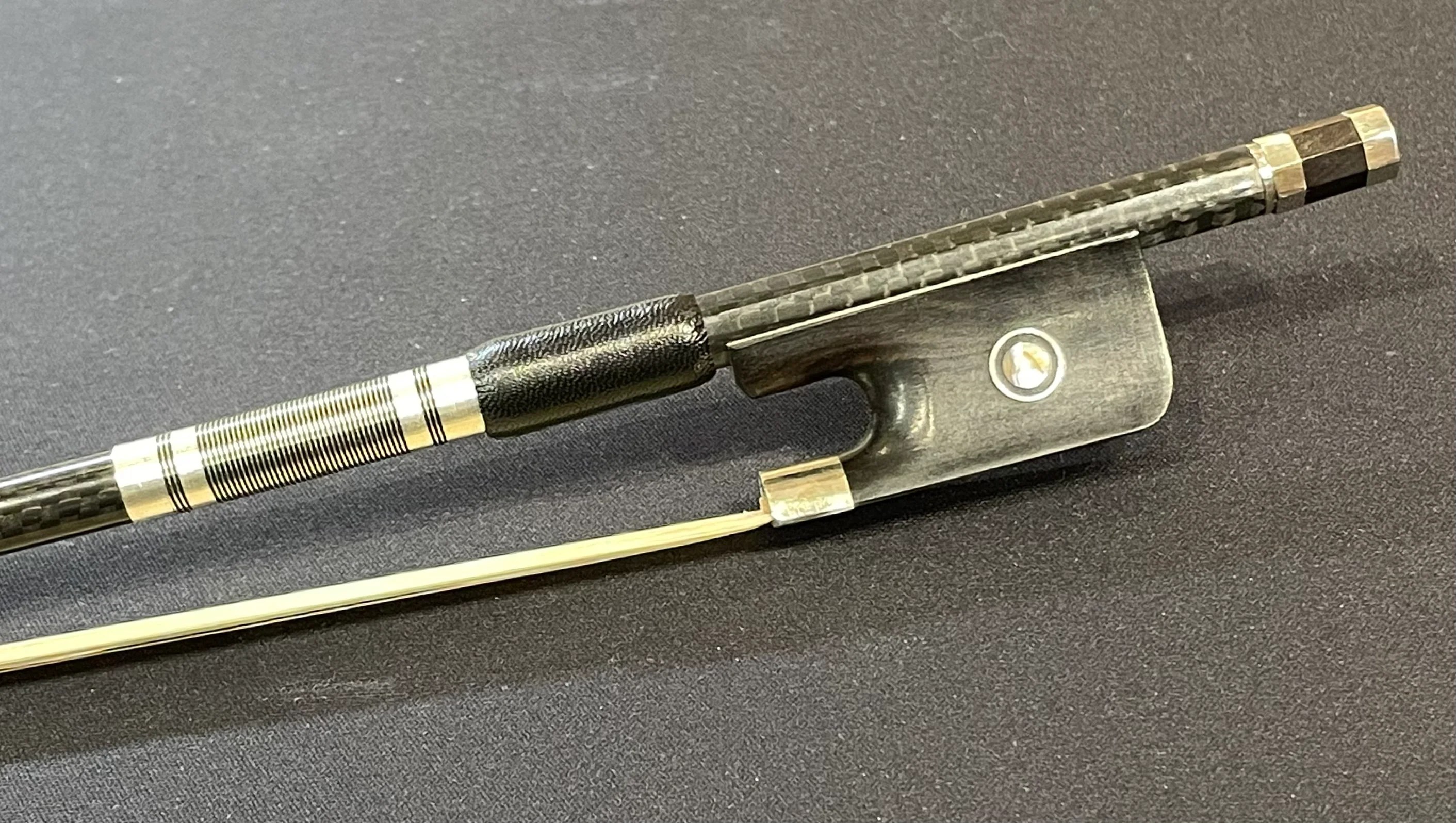 Full Size Viola Bow XTDJ Carbon Fiber Model