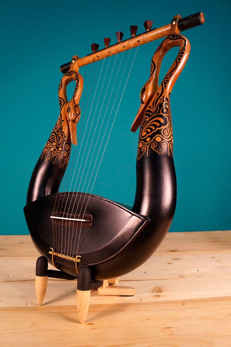 Lyre Instrument