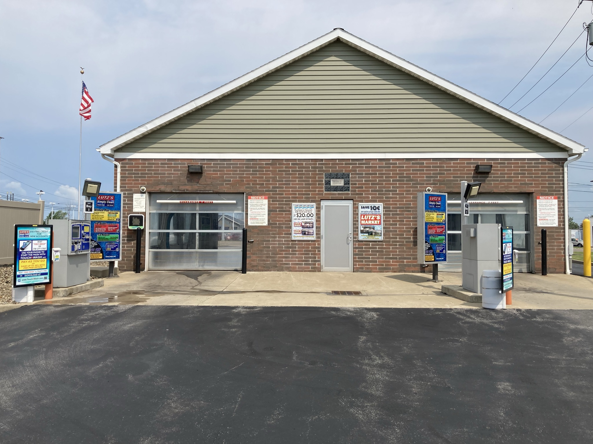 Gallery Lutz Car Wash