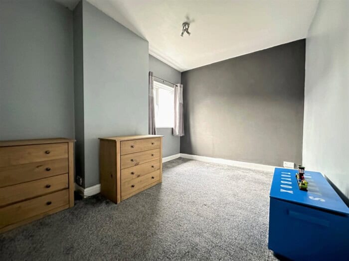 Uplands Avenue, Stoke On Trent, ST6 6SN Luv2Sell