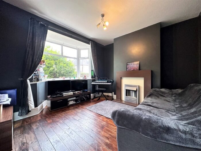 Uplands Avenue, Stoke On Trent, ST6 6SN Luv2Sell