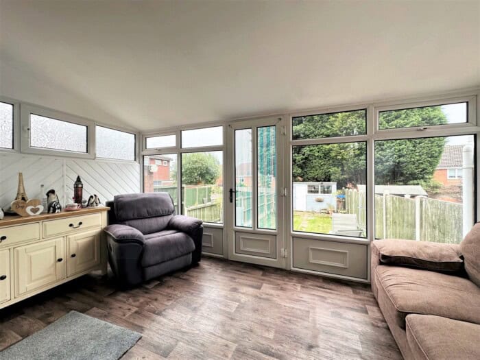 Ashwood Longton Stoke On Trent Luv2Sell