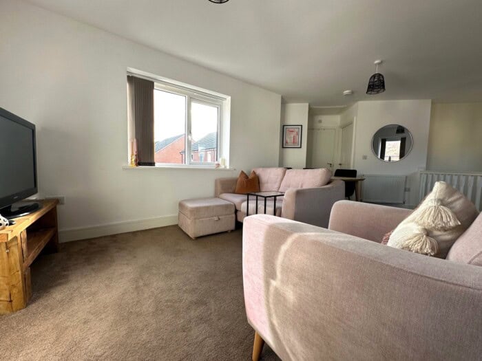 30 Harold Hines Way, Trentham, Stoke On Trent, ST4 8WJ Luv2Sell