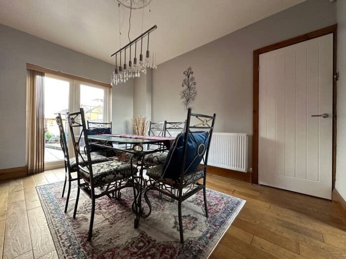 81 Reeves Avenue, Cross Heath, Newcastle Under Lyme, ST5 Luv2Sell