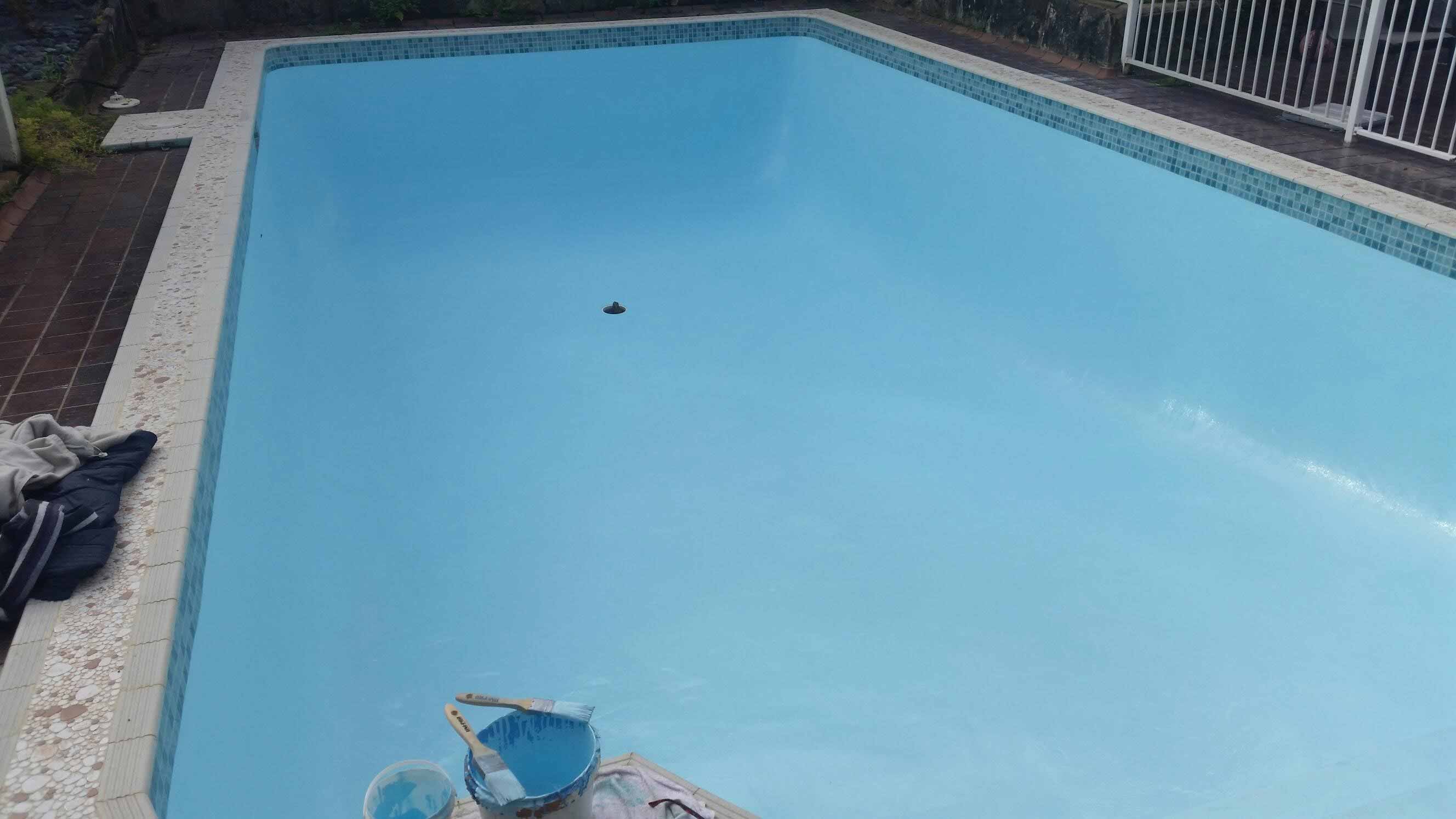 11+ Pool Paint Gold Coast CharisseArtin