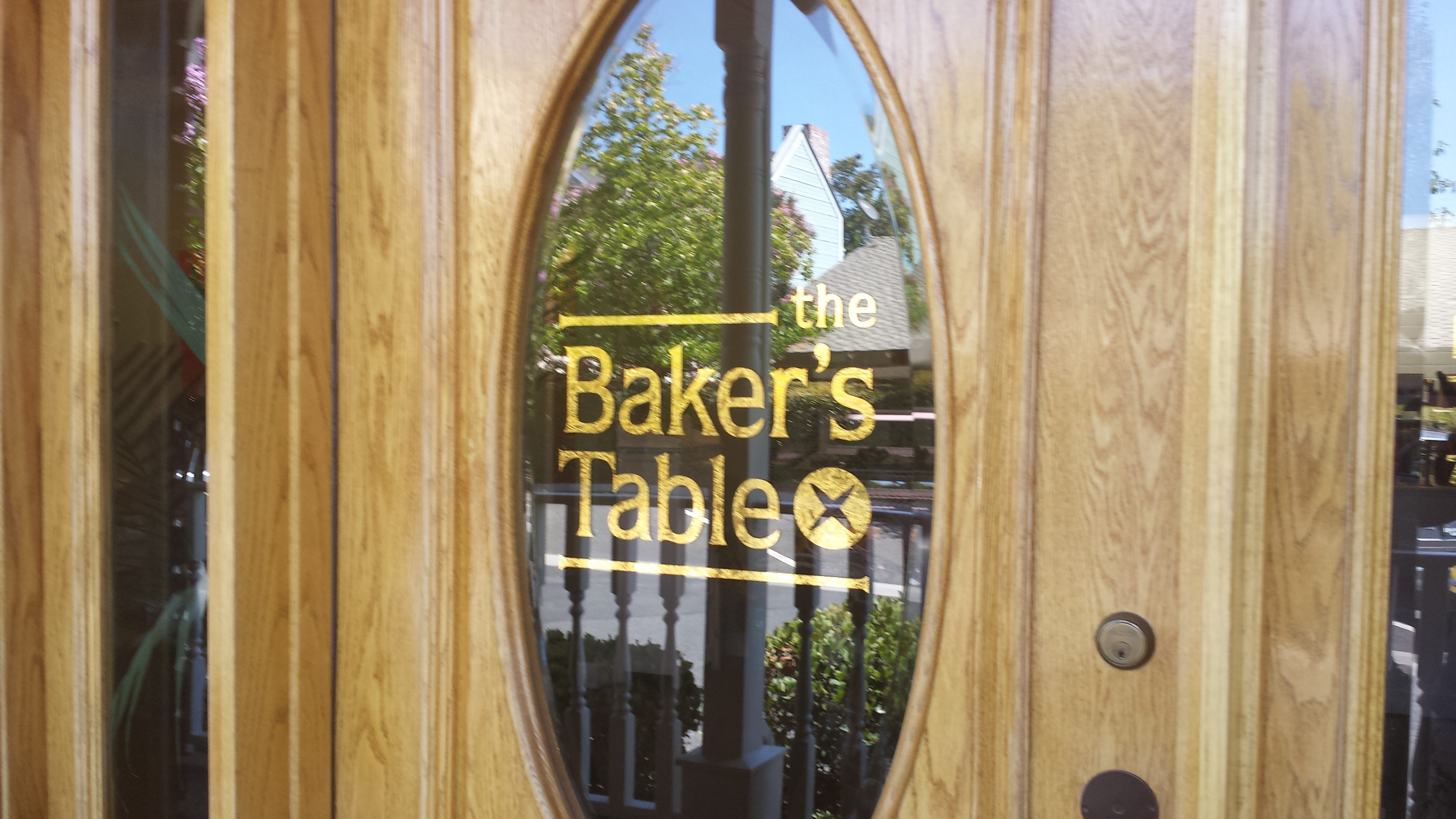 Amy Dixon Bakes the Very Best at The Baker's Table