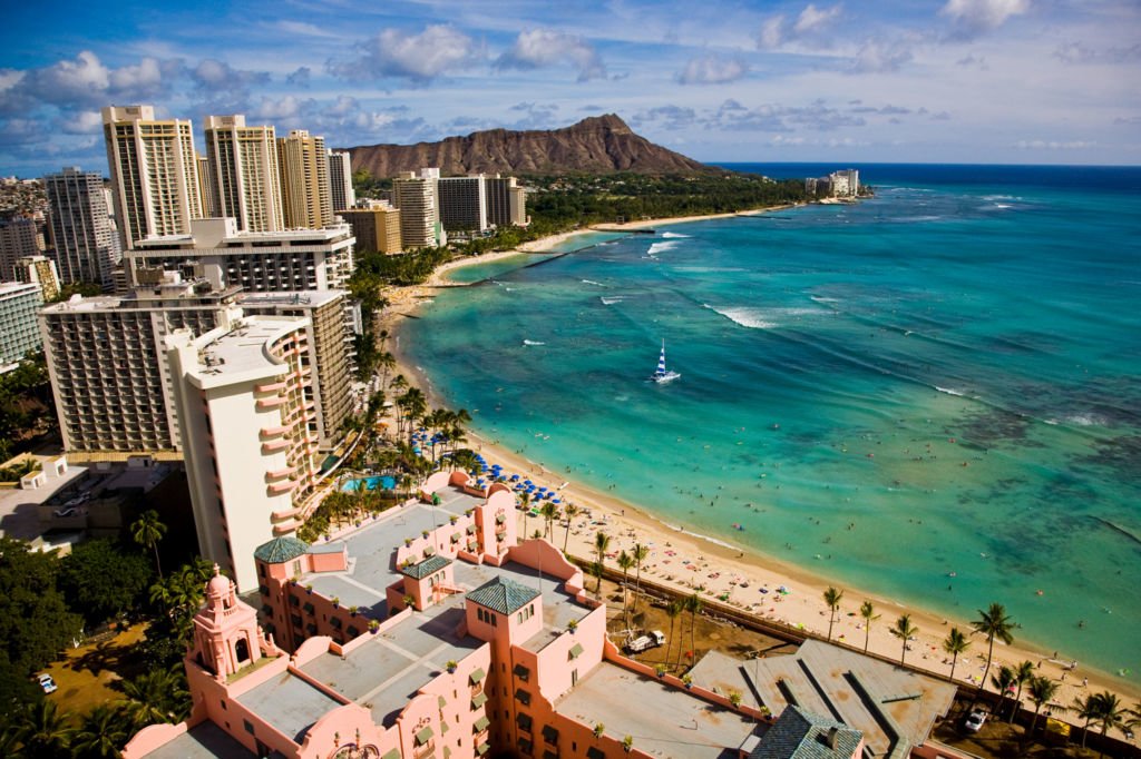 Where to Eat, Sleep and Explore in Honolulu Luxe Getaways
