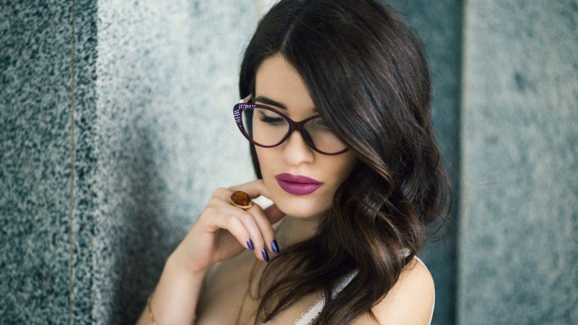 How To Fix a Vertical Split Nail Luxe Luminous