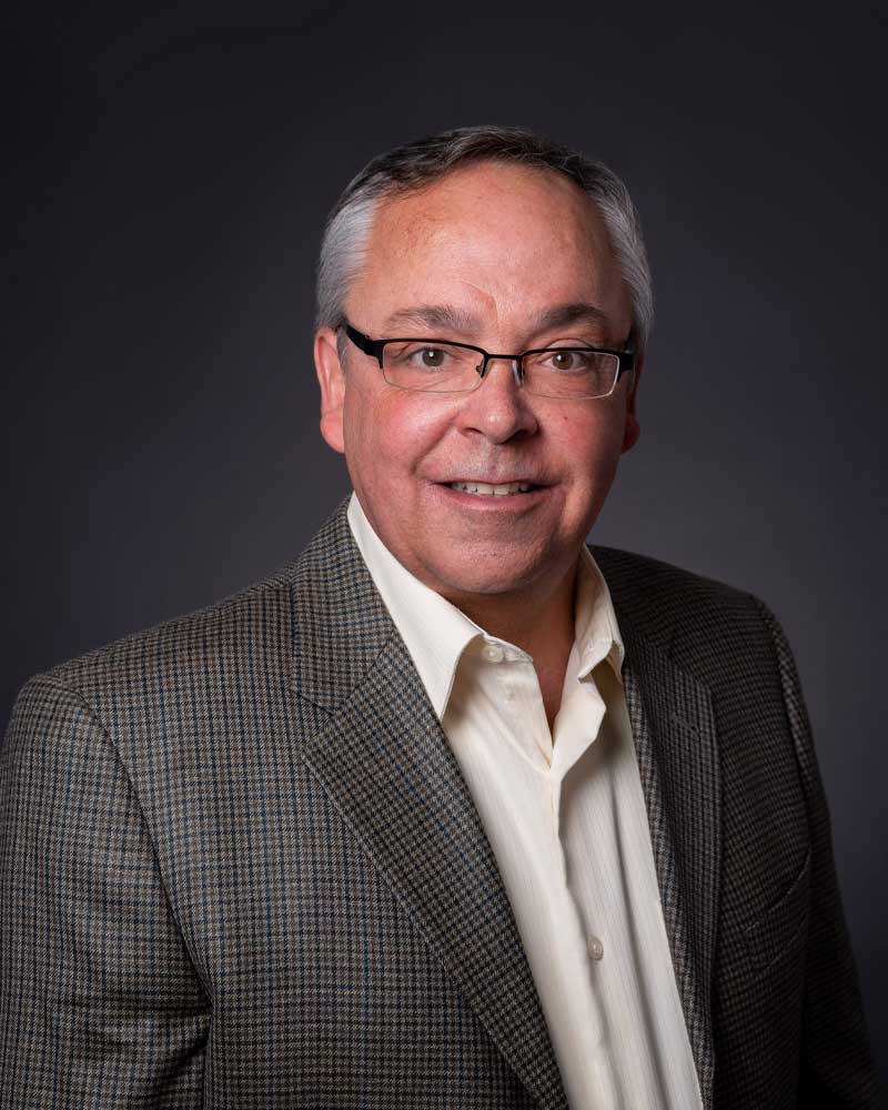 Rod MacDougall Luxe Places International Realty