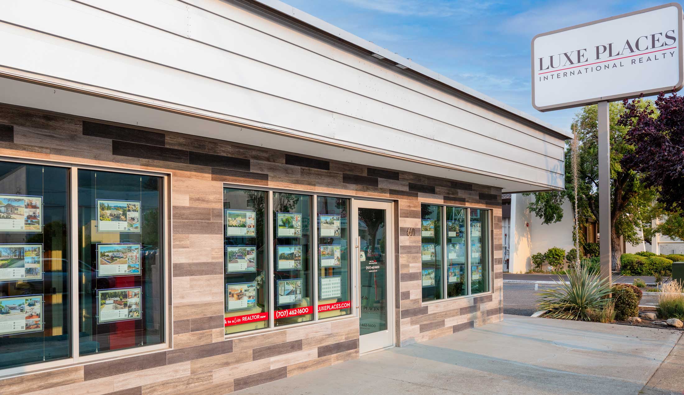 Mendocino/Ukiah Office Luxe Places International Realty