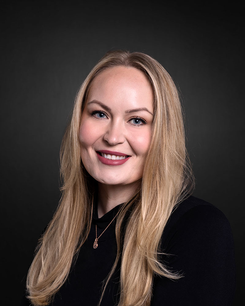 Lakeport Office Luxe Places International Realty