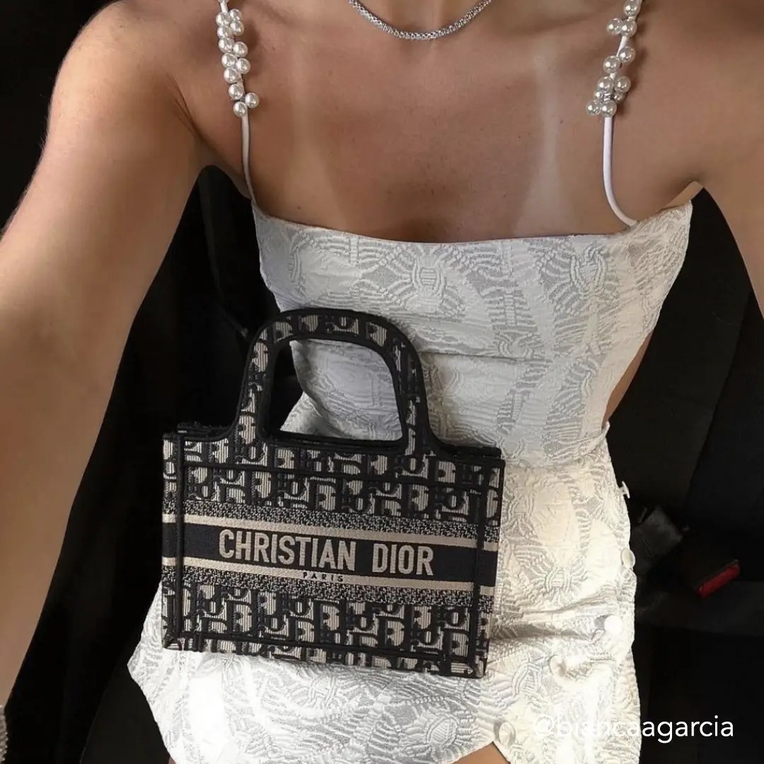 The 10 Trendiest Designer Bags for Spring 23 luxfy