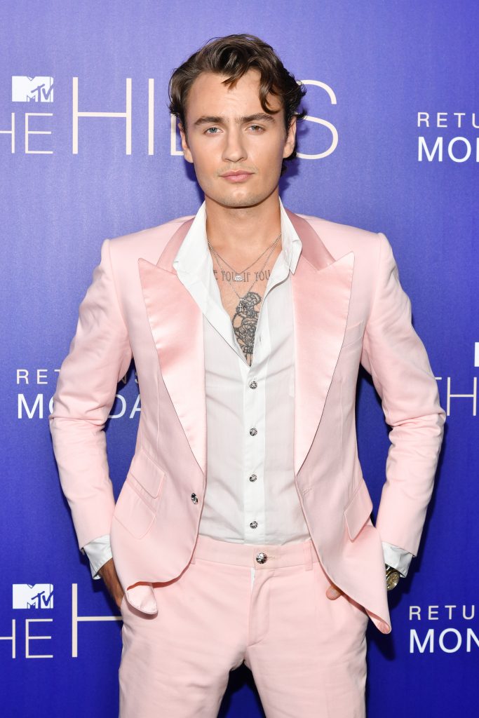 Brandon Lee Net Worth Wiki, Age, Weight and Height, Relationships