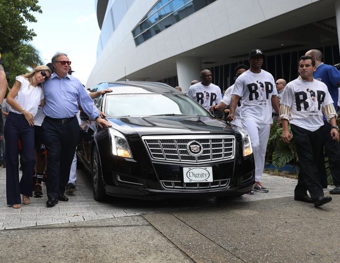 Jeffrey Loria net worth, Weight, Bio-Wiki, Age, Kids, Wife 2024| The ... Jeffrey loria net worth